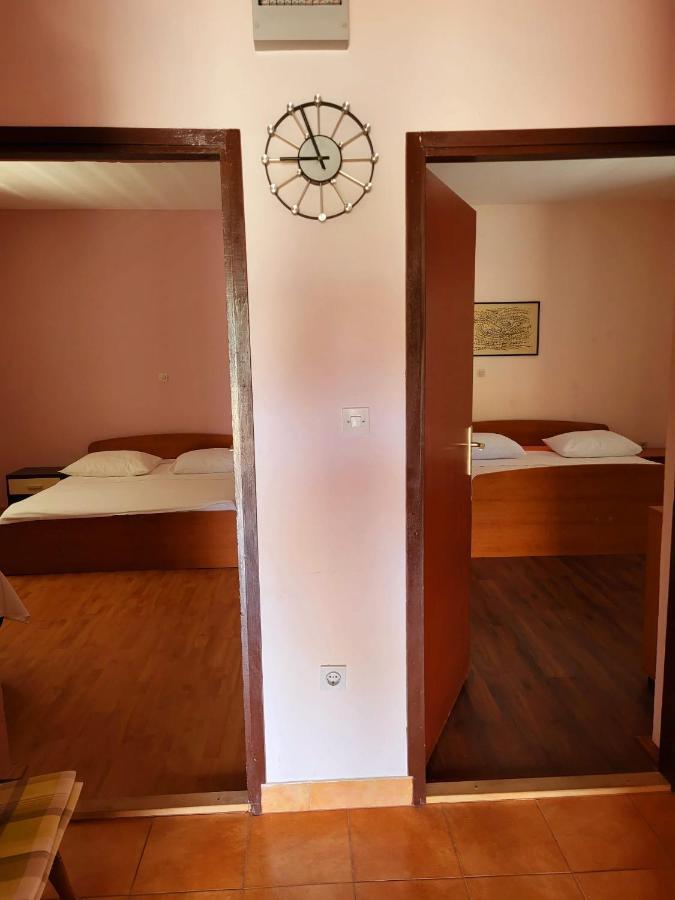 Apartment Raslina Esterno foto